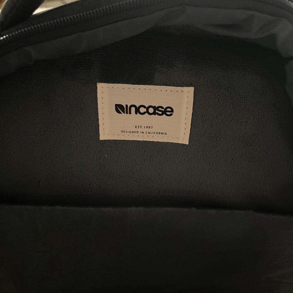 Incase Backpack - image 4